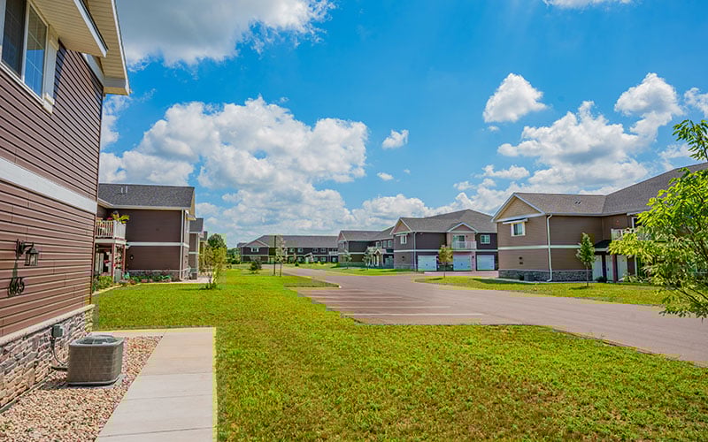 apartment-complex-construction-burlington