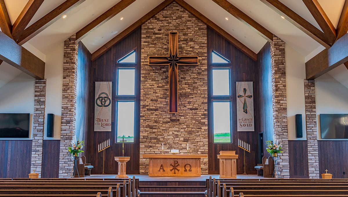church-sanctuary-design-wausau