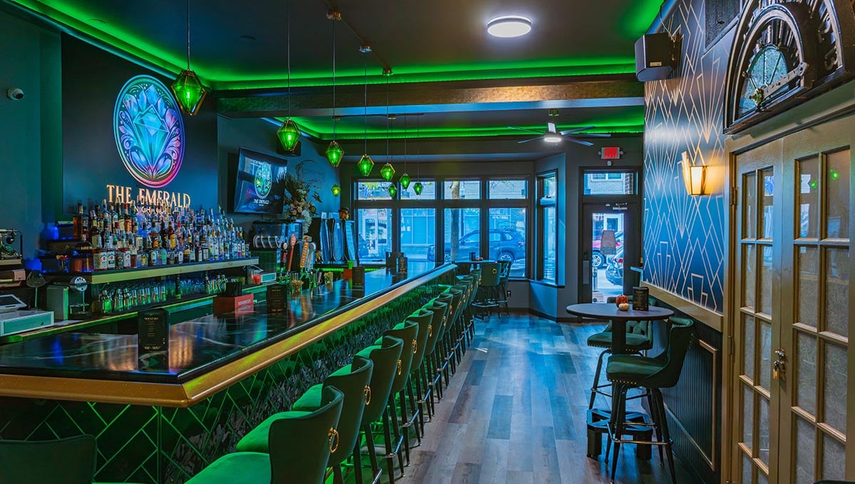 commercial-nightclub-construction-wisconsin-stage