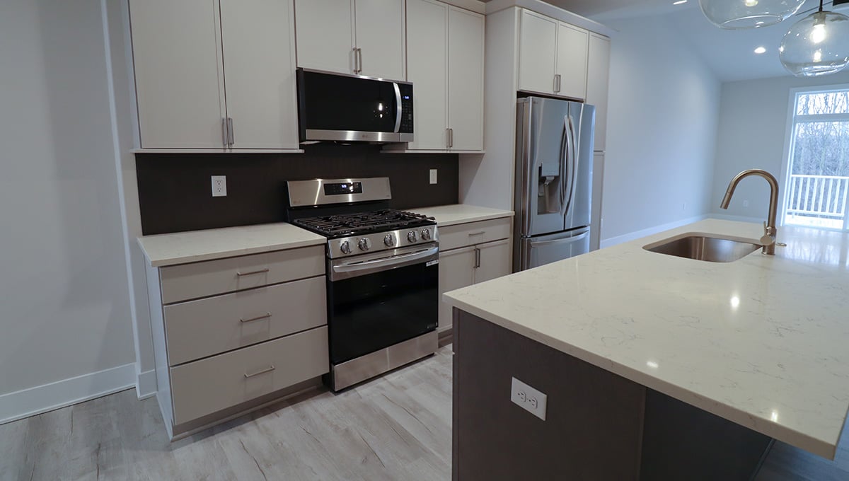 falcon-woods-open-floor-plan-condos