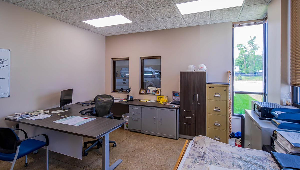 heated-truck-storage-stalls-elkhorn-wi