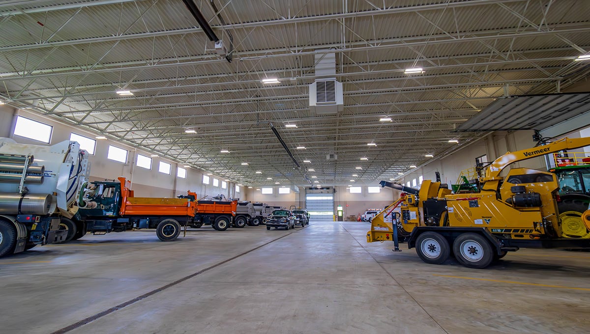 heavy-duty-vehicle-lifts-public-works