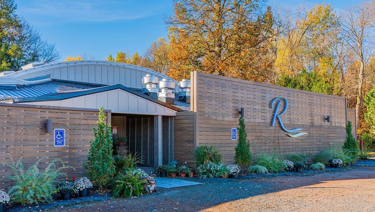 outdoor-patio-construction-wisconsin-event-venue