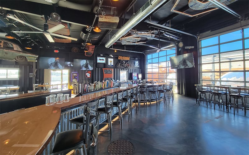 the-garage-bar-wausau-wisconsin-1