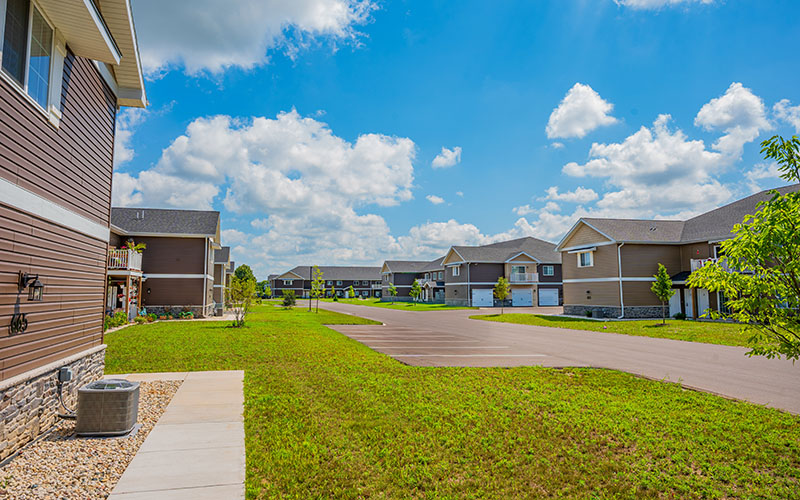 apartment-complex-construction-burlington
