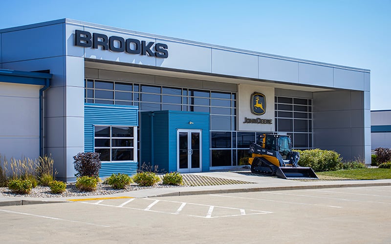 commercial-construction-equipment-dealer brooks-4